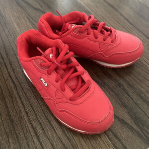 Fila Girls Size 12.5 Shoes Red Kids Athletic Mid Top Sneakers